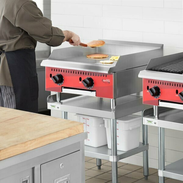 Avantco Chef Series CAG-24-TG 24in Countertop Gas Griddle with Thermostatic Controls - 70000 BTU 177CAG24TG